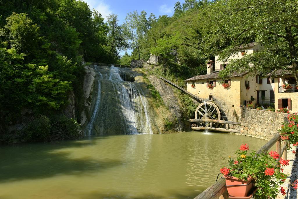 Agriturismo Crodi Miane Buitenkant foto